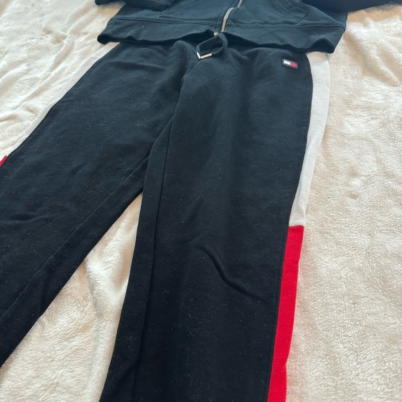 Tommy Hilfiger women set - Picture 3 of 6